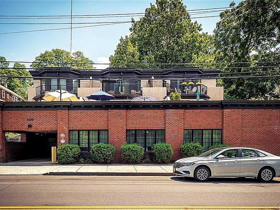 2nd image of 400 Warburton Ave APT 1