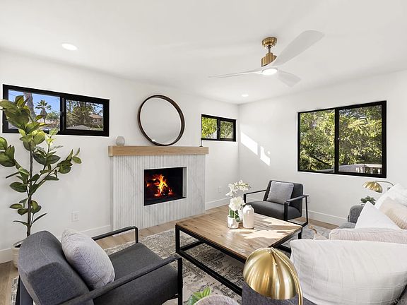 4th image of 6002 Fenimore Way