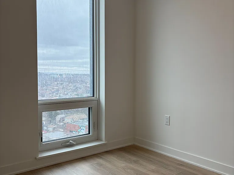 1185 Dupont St #1403 — Photo 6