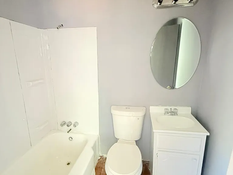 1221 Maple St — Photo 30