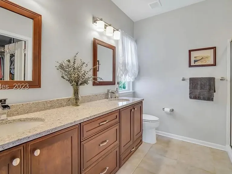 94 Spring Beauty Dr — Photo 15