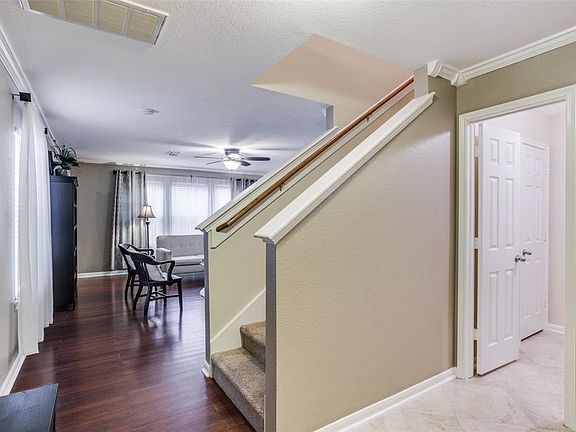 5th image of 16319 Kendons Way Ln