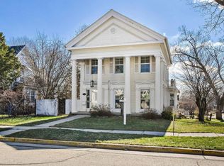 206 N Ludington St, Columbus, WI 53925