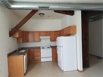 1st image of 401 W Fulton St #15956736