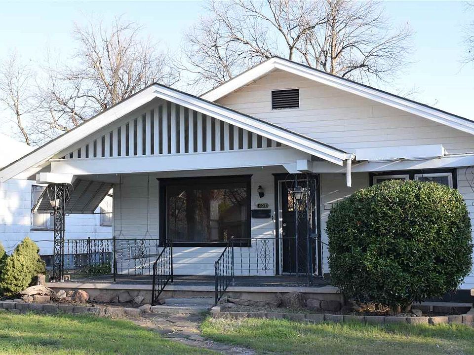 1st image of 1420 E Broadway Ave