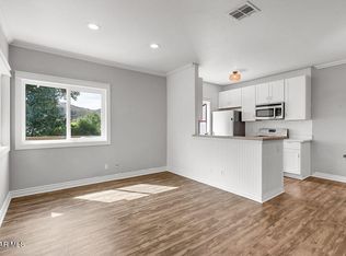 110 Maegan Pl APT 13, Thousand Oaks, CA 91362