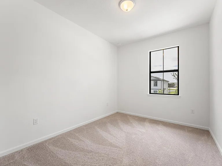 4315 Efendi Dr — Photo 35