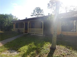 260 9th St SW, Naples, FL 34117