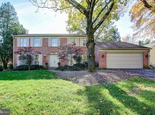 9216 Bells Mill Rd, Rockville, MD 20854