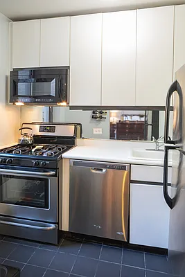 Rented by Compass | media 9