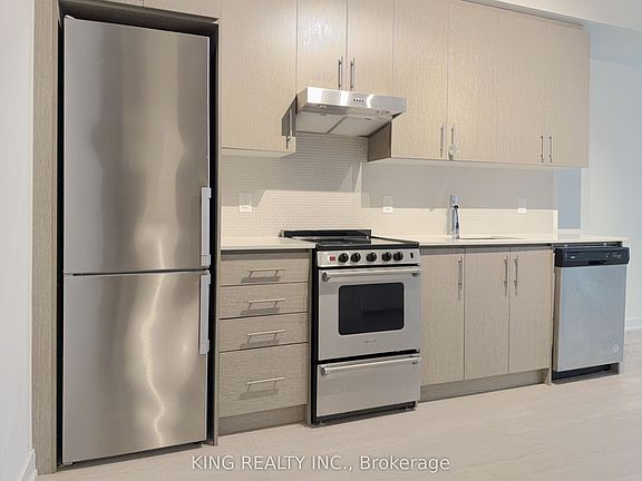 5th image of 212 King William St #608