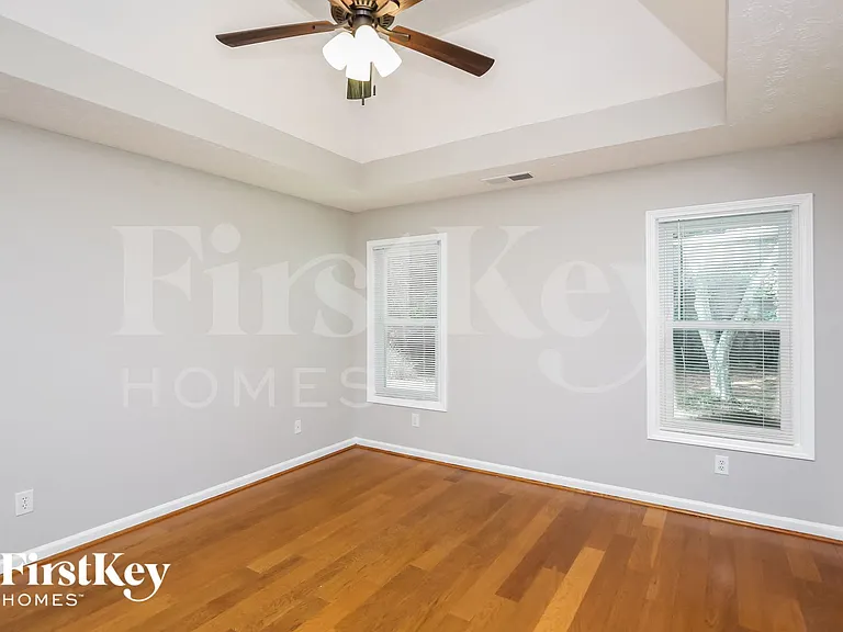 2975 Emerald Springs Dr — Photo 10
