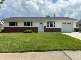 263 Foothill Dr, Brookville, OH 45309
