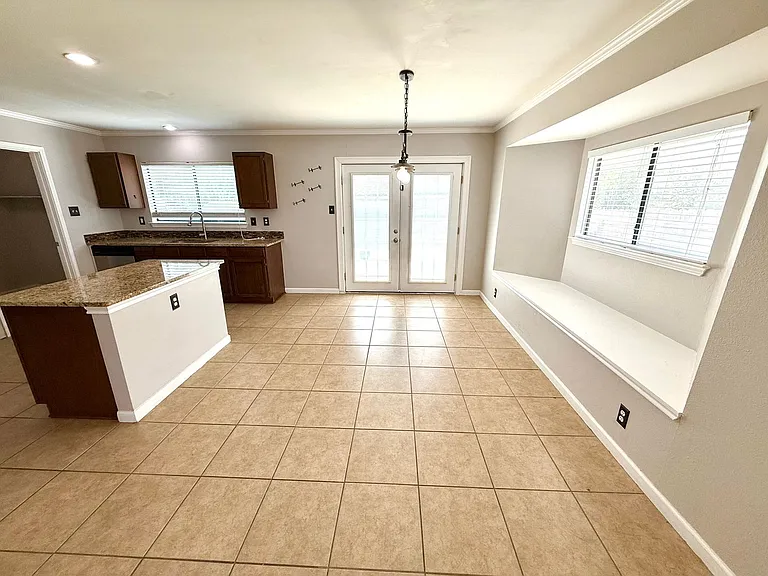 1530 Richland Hills Dr — Photo 8