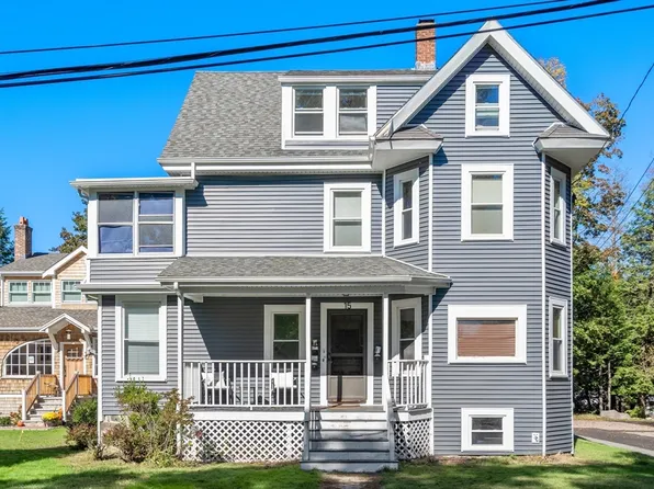 15 Artwill St #3, Milton, MA 02186