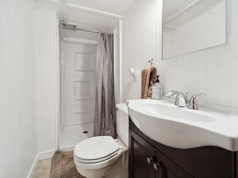 10527 Morgan Ave S — Photo 31