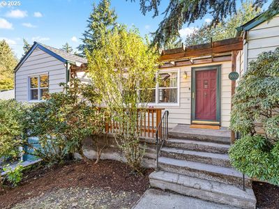 9032 SW Capitol Hwy, Portland, OR, 97219