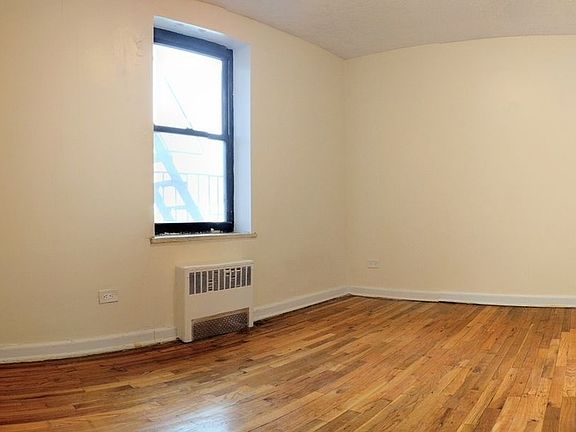 2nd image of 117 E 86th St APT 2E