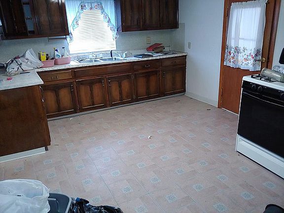 4th image of 1323 A Hwy #68