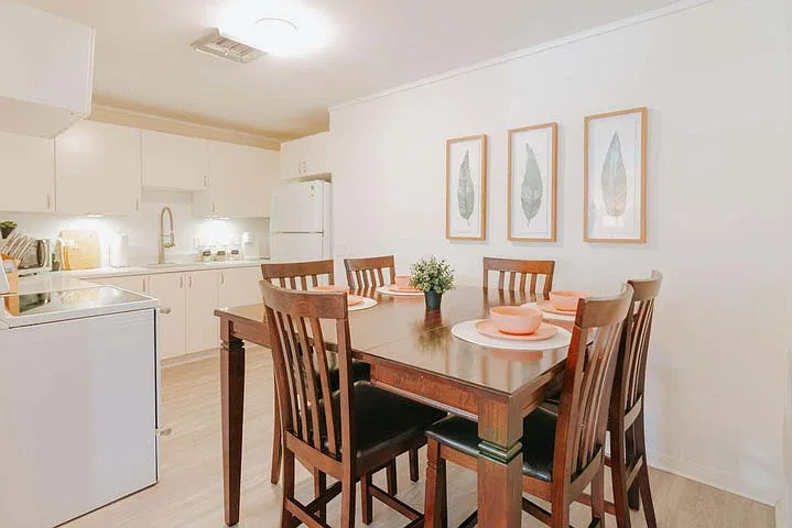 2 bed, 1854 sqft, $2,695 — Photo 3