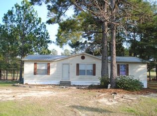 365 Pine Forest Rd, Fitzgerald, GA 31750
