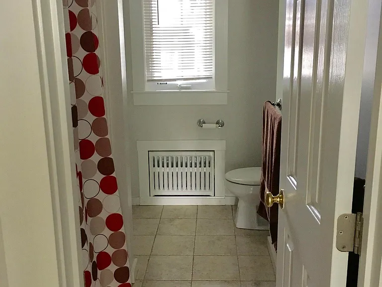 29 Hough St — Photo 12