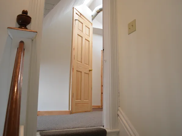 444 Chestnut St #C, Nelsonville, OH 45764