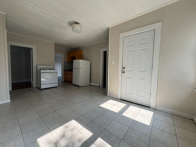 221 Willow St #3C — Photo 9