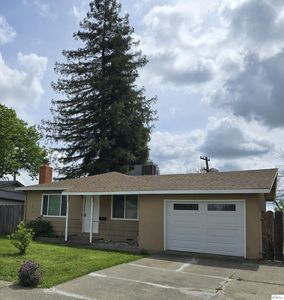 1615 Carmel Way, Red Bluff, CA, 96080