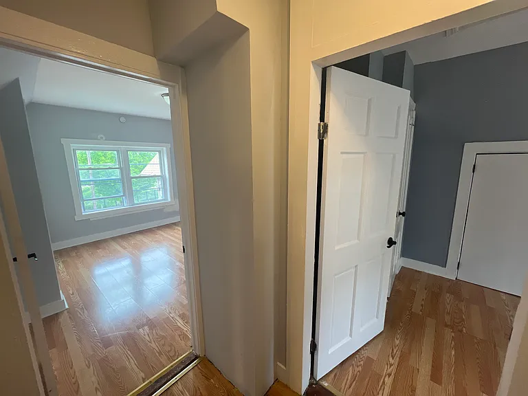 147 Winchester Ave — Photo 27