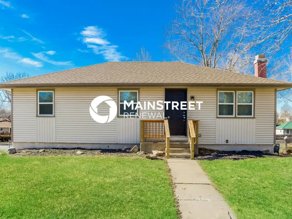 1914 Willow St, Higginsville, MO 64037