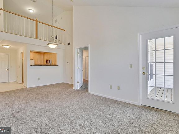 4th image of 4950 Brenman Park Dr APT 412