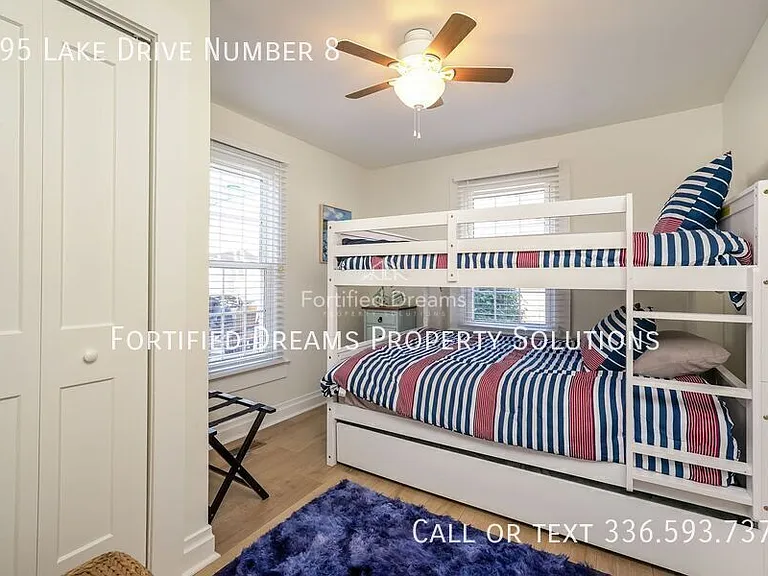 395 Lake Dr #8 — Photo 21