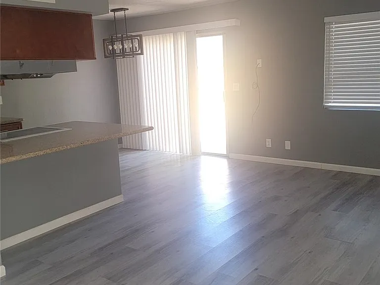 5156 Golden Ln #D — Photo 3