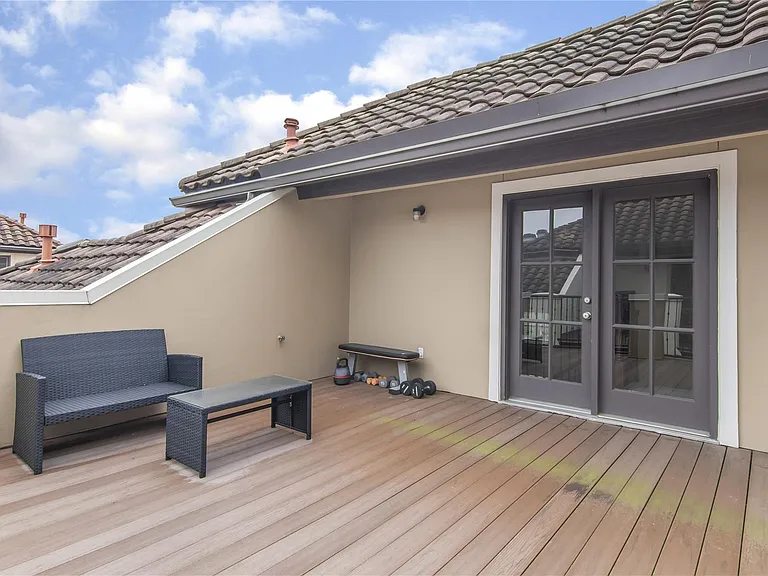 2419 Brazoria St #C — Photo 26
