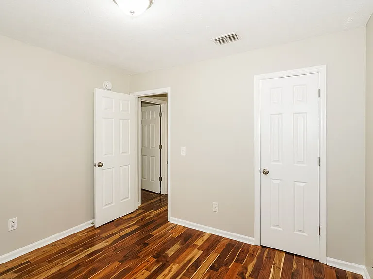 452 Cedar Park Cir — Photo 13