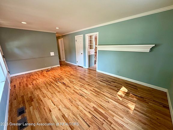 4th image of 3521 Palmer St