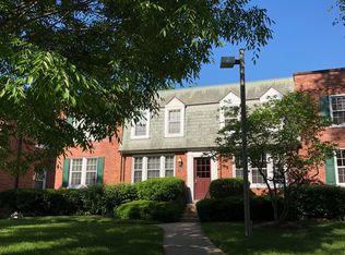 1813 Queens Ln #2154, Arlington, VA 22201
