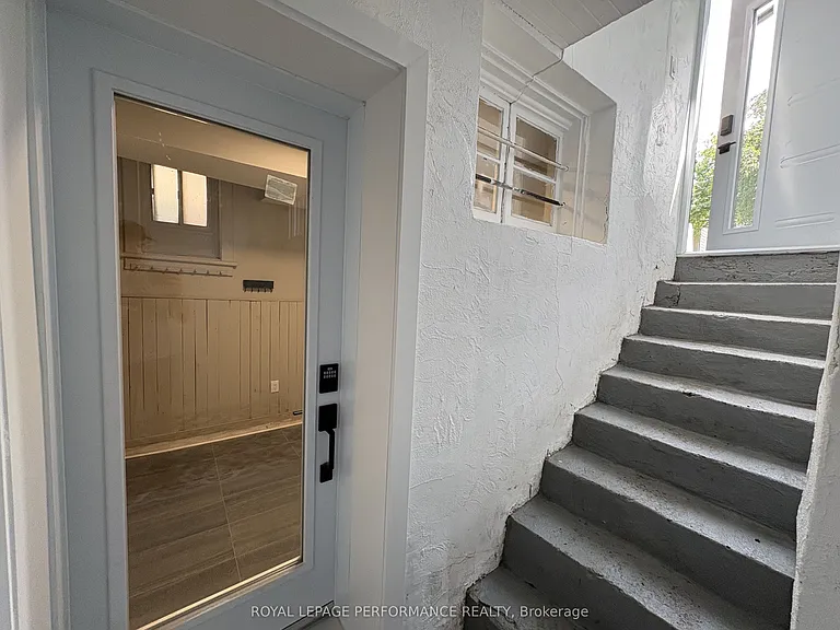 721 Cooper St #B — Photo 2