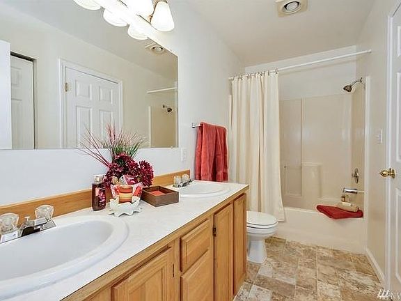 2nd image of 4834 Lupine Ln NW