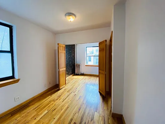 Rented by Crosstown Apartments NYC | media 30