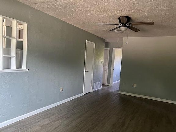 3rd image of 2220 NW 7th St