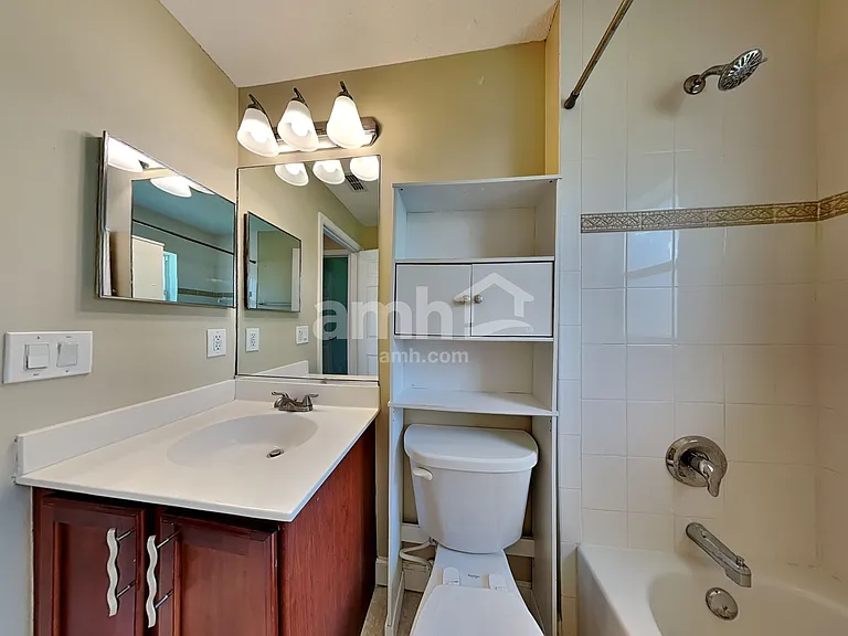 5940 NW Foust Cir — Photo 15