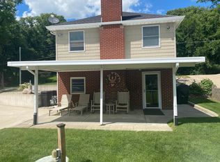 927 E Northshore Dr, Syracuse, IN 46567