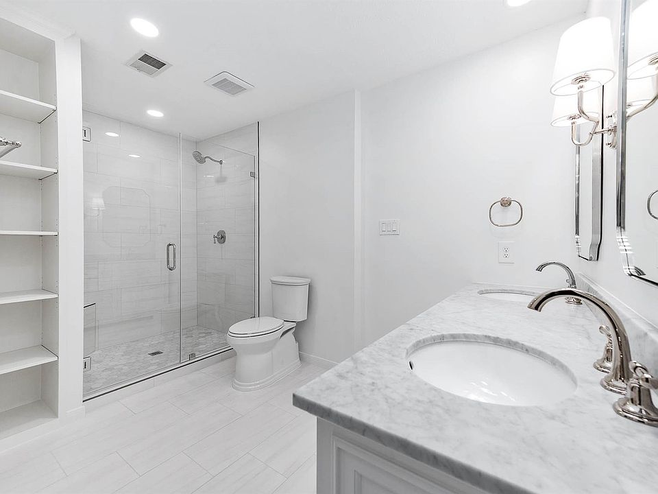 1st image of 727 Bunker Hill Rd APT 104