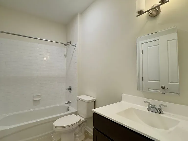 Townhomes along Hamilton Ave, MD! — Photo 37
