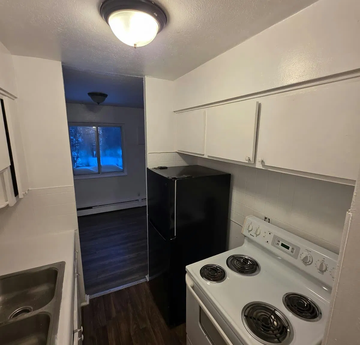 3265 E 143rd St, Unit 307 — Photo 2