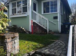 2321 N 55th St, Seattle, WA 98103