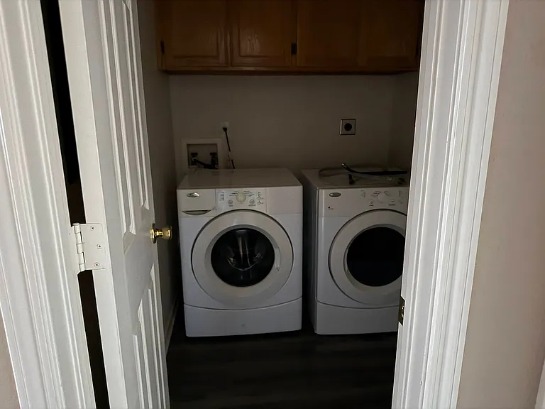3805 Y S Pak Ct — Photo 9