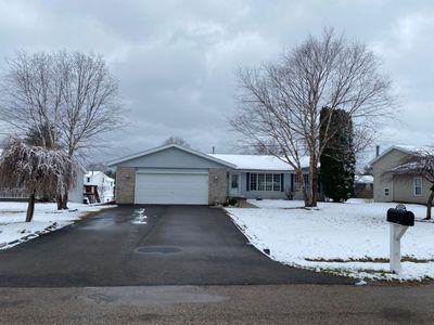 904 Night Owl Ln, Roscoe, IL, 61073